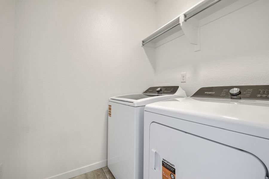 8003 Manor - Laundry Room