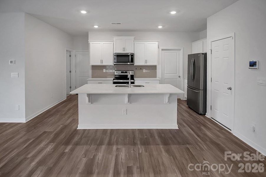 Furnished interior view inside a new home in , Kings Mountain (Image 7).