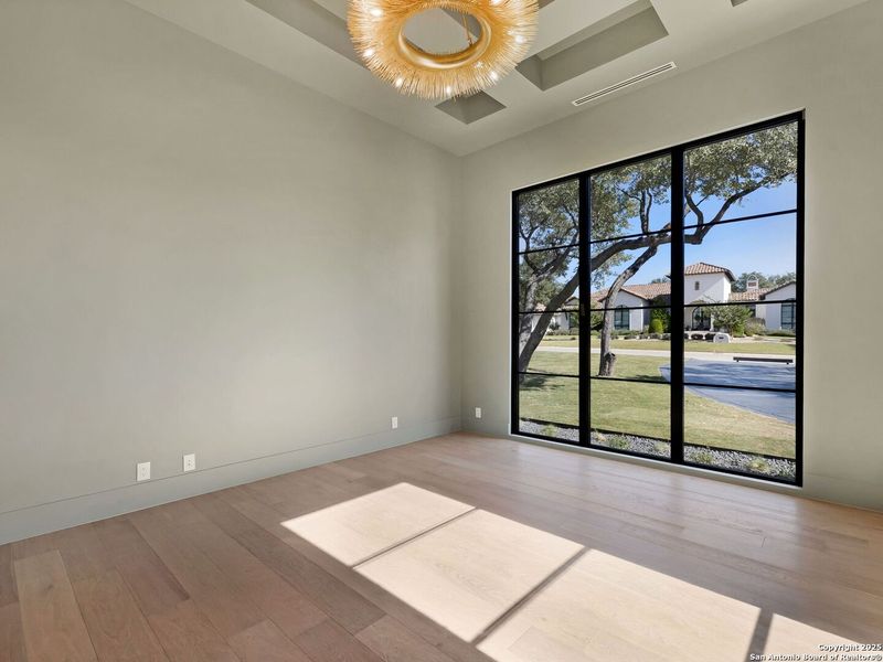 Spacious, unfurnished interior of a new home in , San Antonio (Image 48).