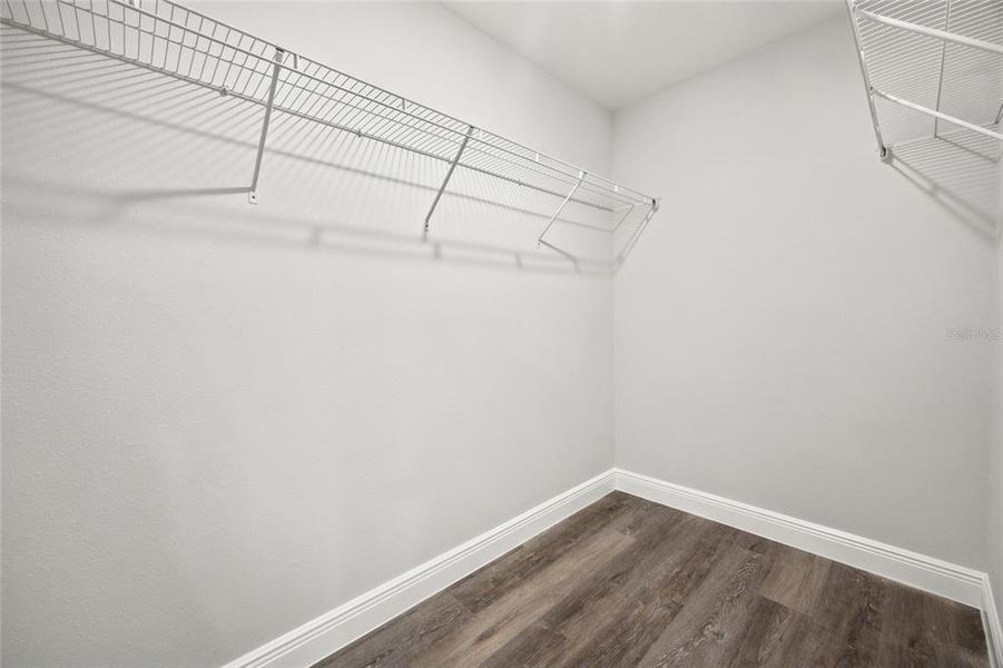 Spacious, unfurnished interior of a new home in , Ocala (Image 26).