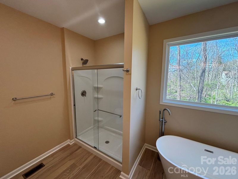 Image 32 of a home in .