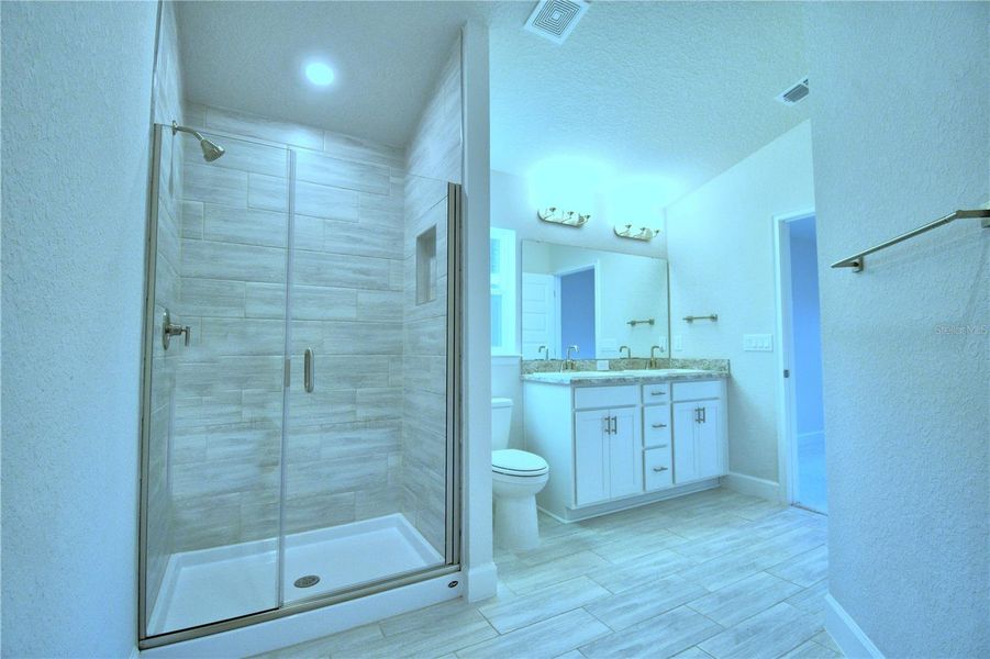 Furnished interior view inside a new home in Magnolia Park, Haines City (Image 7).