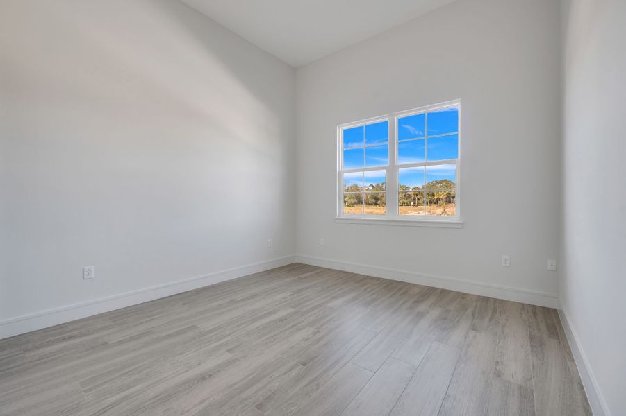 Representative unfurnished interior of a home built from the Marbella by ABD Development in Hampton Green at Providence, Davenport (Image 47).