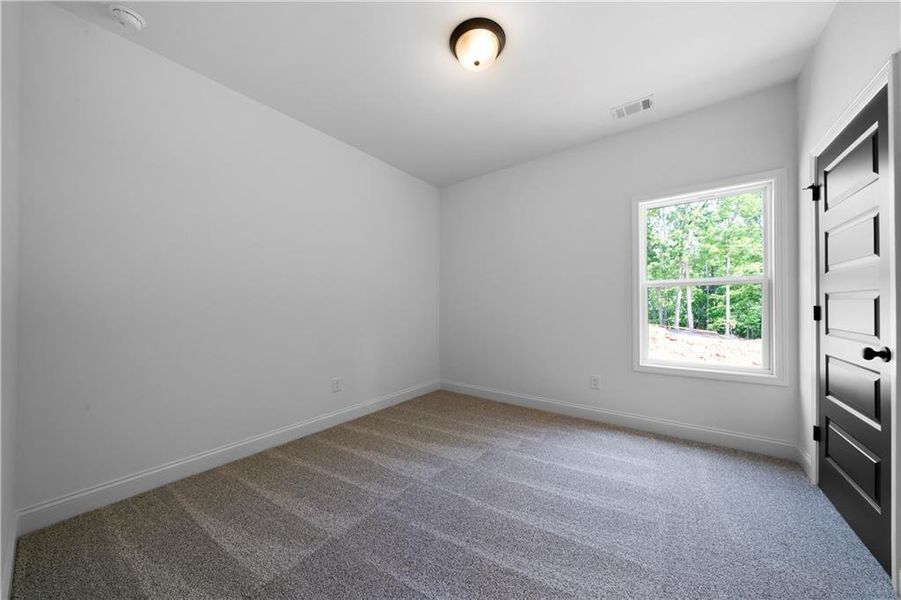 Spacious, unfurnished interior of a new home in , Dallas (Image 18).
