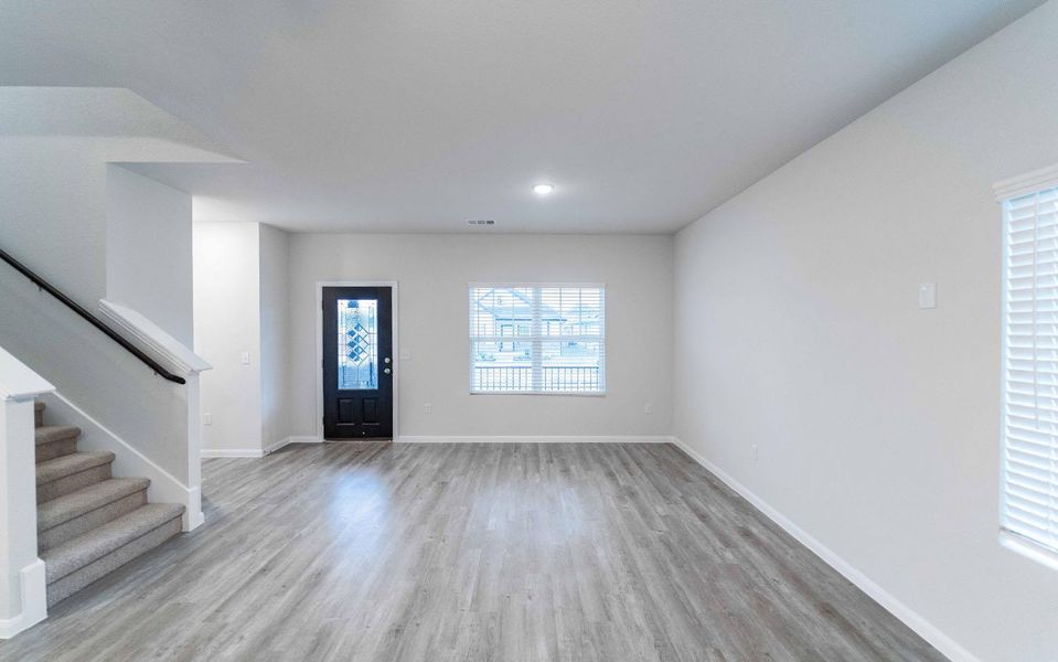 Spacious, unfurnished interior of a new home in Brooklands, Hutto (Image 7).