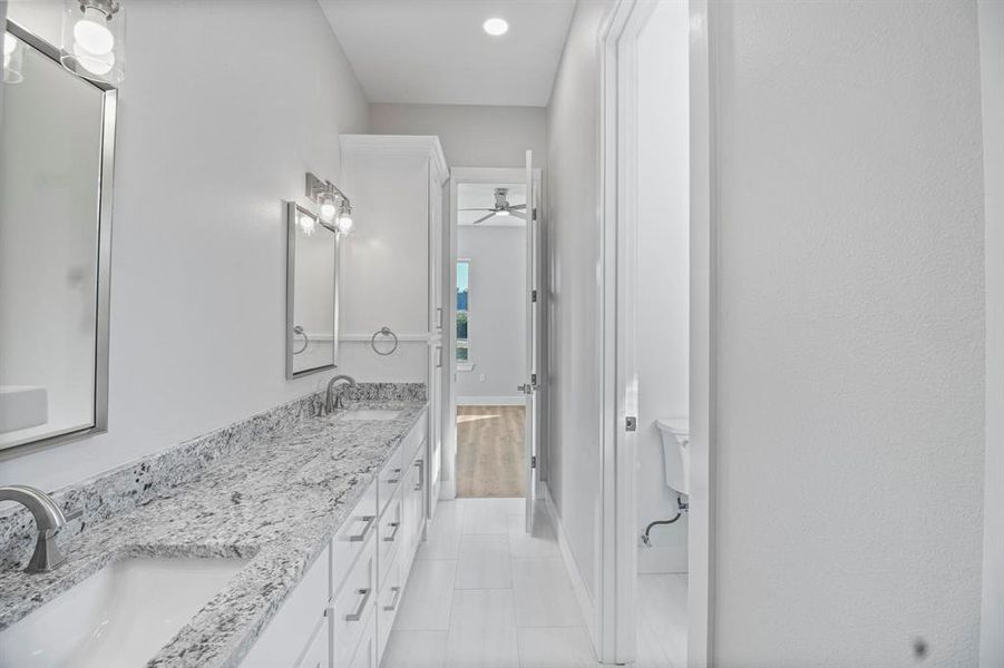 Furnished interior view inside a new home in , Lindale (Image 6).