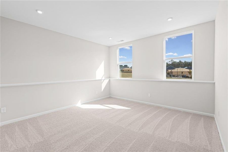 Spacious, unfurnished interior of a new home in Twin Lakes, Hoschton (Image 32). Spacious, unfurnished interior of a new home in Twin Lakes, Hoschton (Image 32).