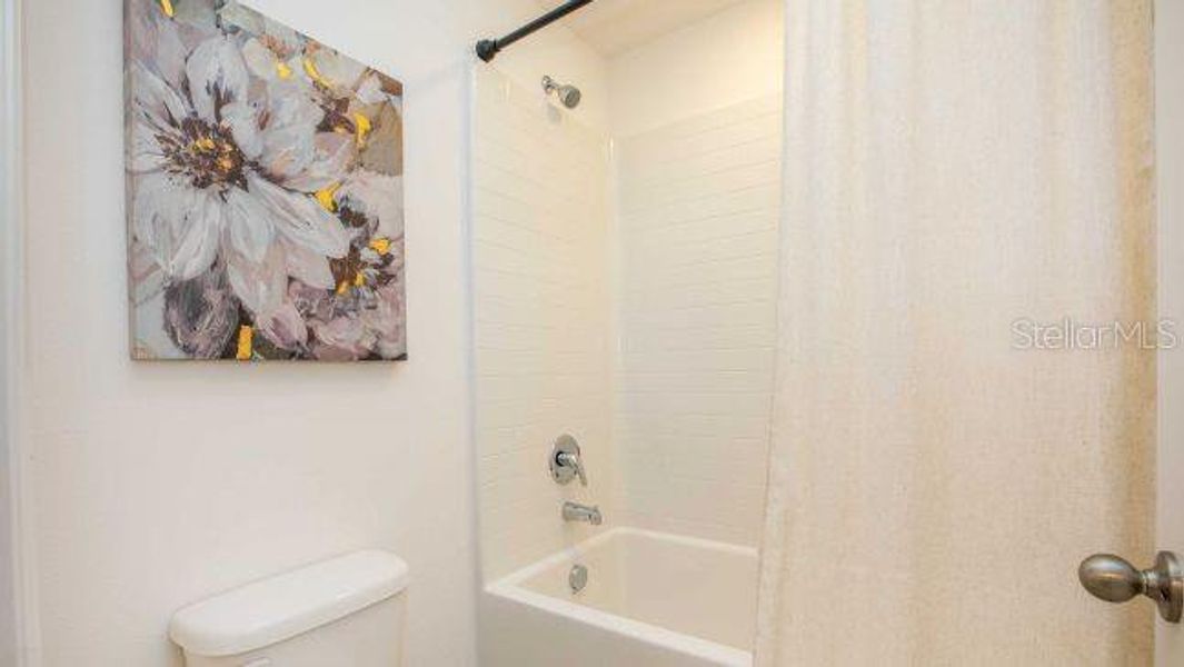 Furnished interior view inside a new home in , Lakeland (Image 13).