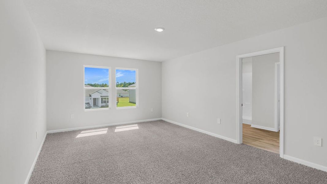 Spacious, unfurnished interior of a new home in Wesley Park, Crawfordville (Image 32).
