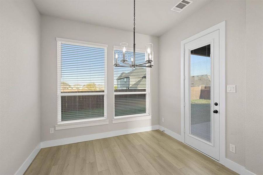 Spacious, unfurnished interior of a new home in Birdsong - Harwood, Mansfield (Image 16).