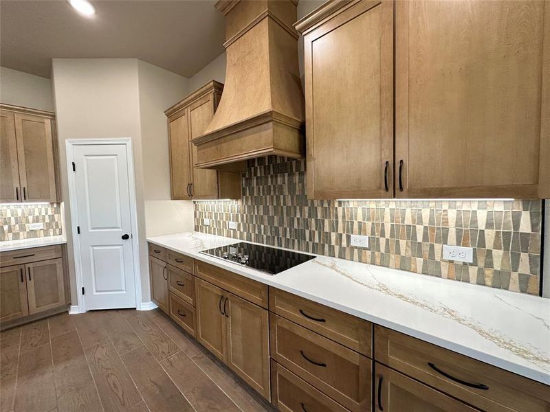 Furnished interior view inside a new home in , Lorena (Image 4).