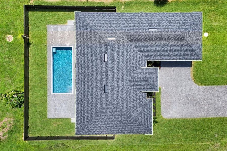 Exterior details and patio area of a home in , Port Charlotte (Image 4). Exterior details and patio area of a home in , Port Charlotte (Image 4).