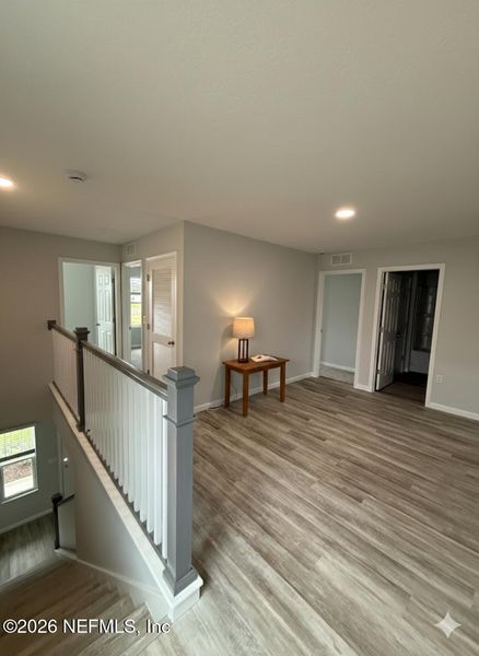 Spacious, unfurnished interior of a new home in , Jacksonville (Image 20).