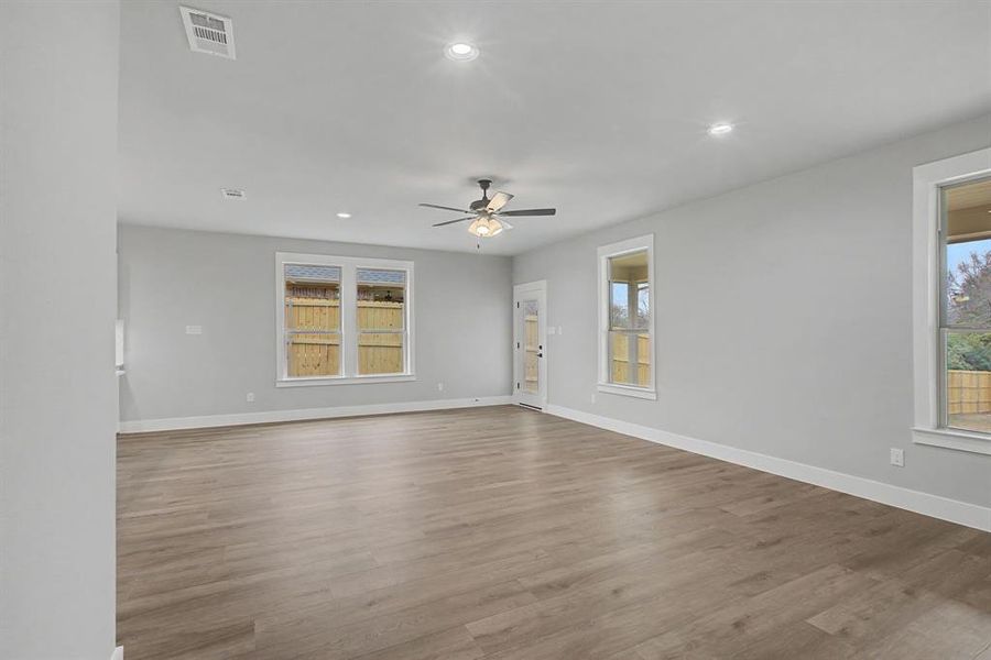 Spacious, unfurnished interior of a new home in , Dallas (Image 22). Spacious, unfurnished interior of a new home in , Dallas (Image 22).