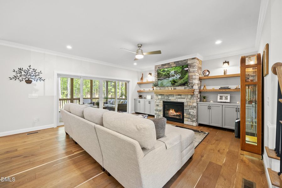 8420 Adagio Cir
