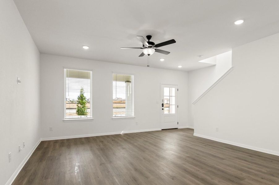 Spacious, unfurnished interior of a new home in Trace, San Marcos (Image 23).