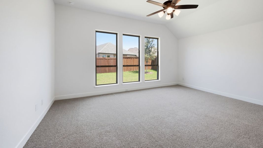 Spacious, unfurnished interior of a new home in Hillstead, Lavon (Image 20).