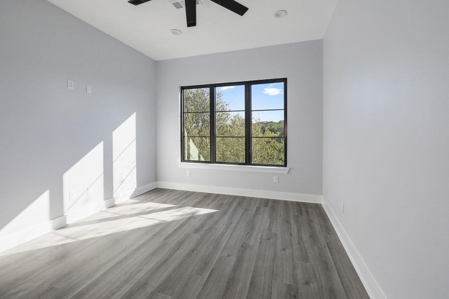 Spacious, unfurnished interior of a new home in , Austin (Image 21).