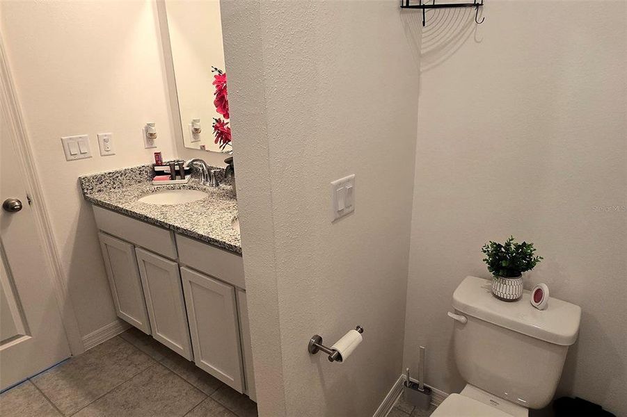 Furnished interior view inside a new home in Hammock Reserve, Haines City (Image 5). Furnished interior view inside a new home in Hammock Reserve, Haines City (Image 5).