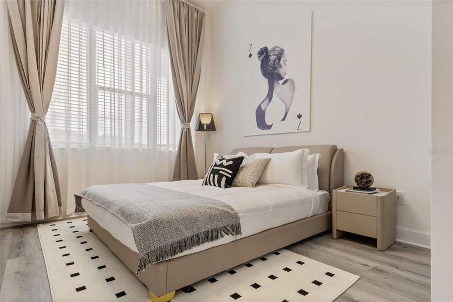 Furnished interior view inside a new home in , Kissimmee (Image 70).