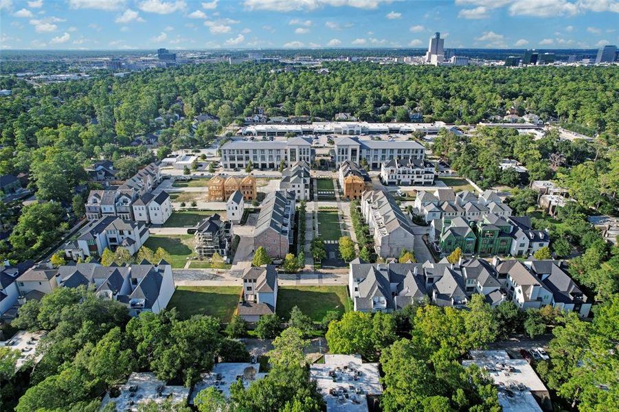 Aerial view of Memorial Green, green space conveniently connecting residential to restaurants and shops by pedestrian gates.