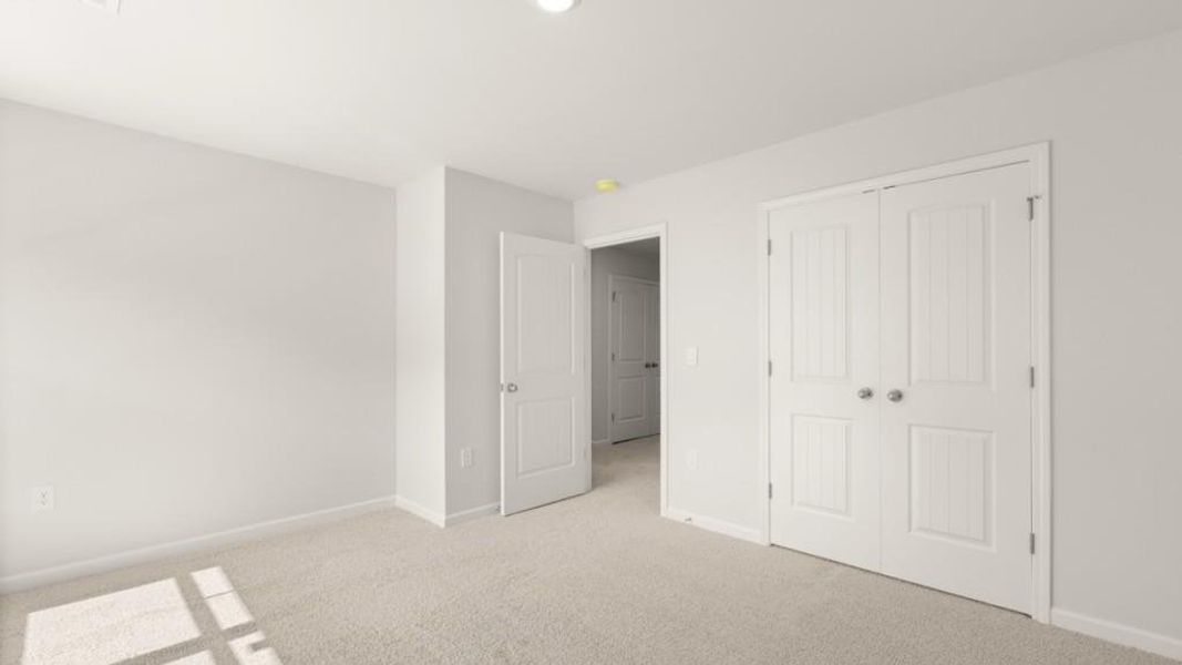 Spacious, unfurnished interior of a new home in Liberty Crossing, Braselton (Image 30).