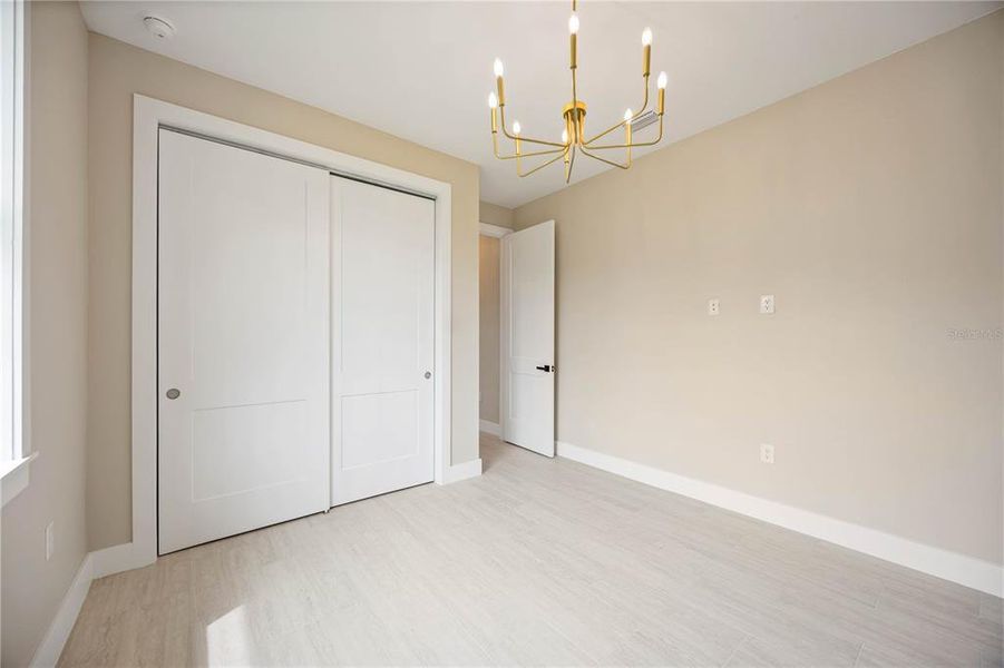 Spacious, unfurnished interior of a new home in , Port Charlotte (Image 37).