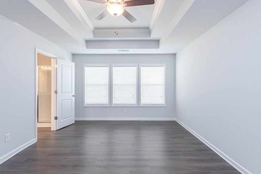 Spacious, unfurnished interior of a new home in , Suwanee (Image 17).