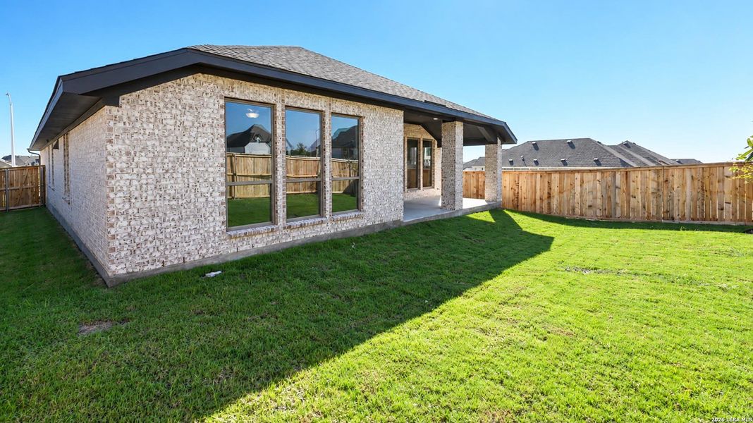Exterior details and patio area of a home in Mayfair, New Braunfels (Image 4).