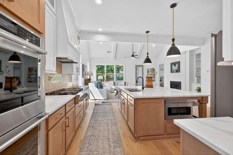 Furnished interior view inside a new home in Livingstone Park, Kennesaw (Image 17).