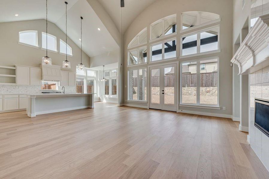 Spacious, unfurnished interior of a new home in Somerset Park, Rockwall (Image 35). Spacious, unfurnished interior of a new home in Somerset Park, Rockwall (Image 35).