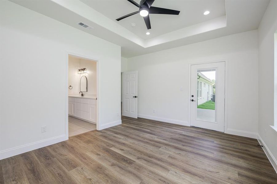 Spacious, unfurnished interior of a new home in , Terrell (Image 38).