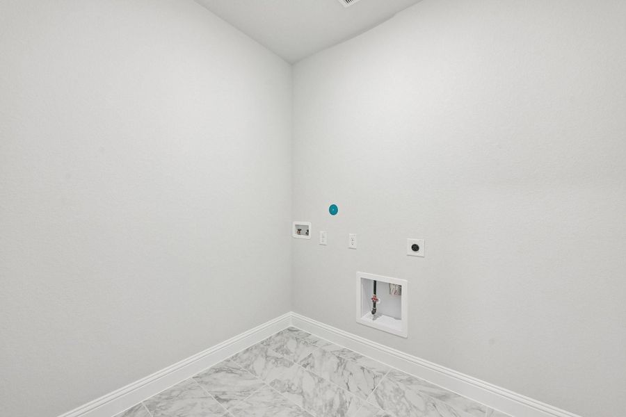 Spacious, unfurnished interior of a new home in Woodhavyn 50', Magnolia (Image 13). Spacious, unfurnished interior of a new home in Woodhavyn 50', Magnolia (Image 13).