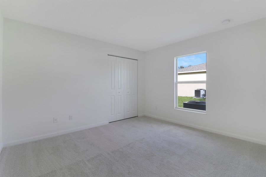 Spacious, unfurnished interior of a new home in , Port St. Lucie (Image 11).