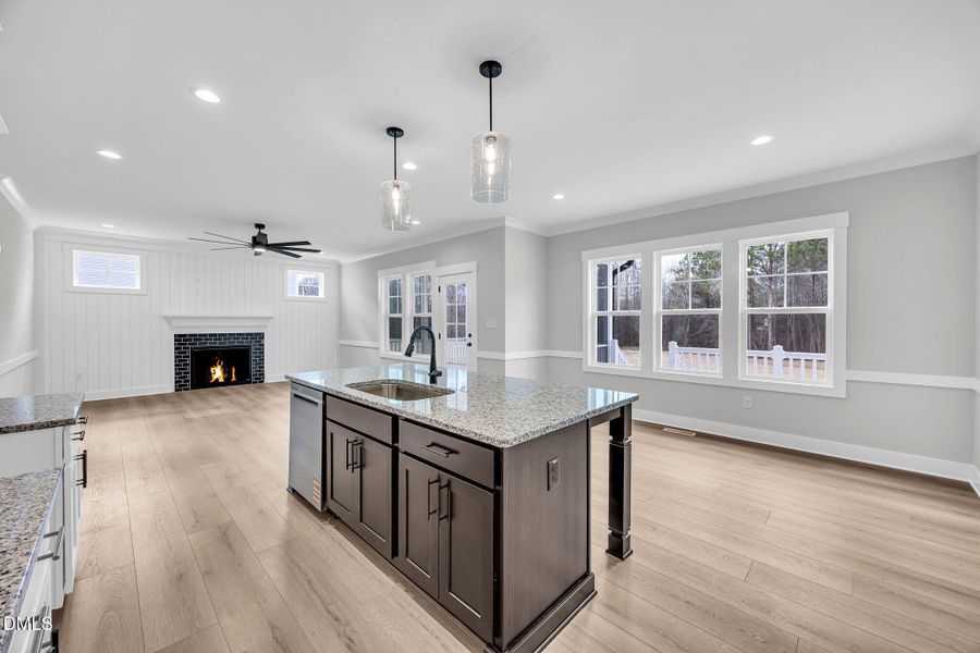 12-web-or-mls-9L1A6448