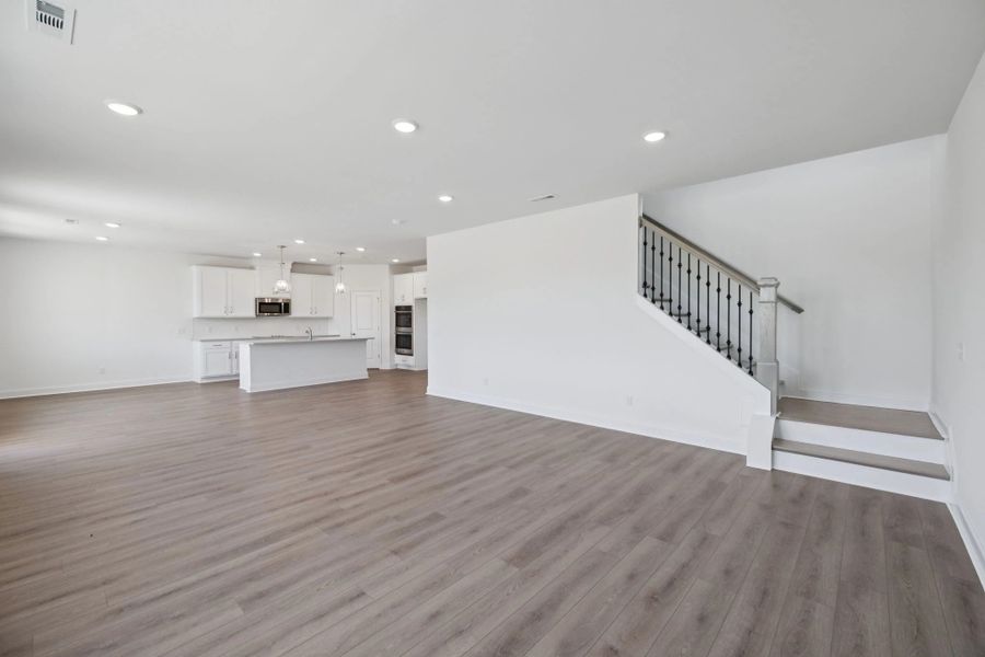 Spacious, unfurnished interior of a new home in Willow Landing, Mount Juliet (Image 32).