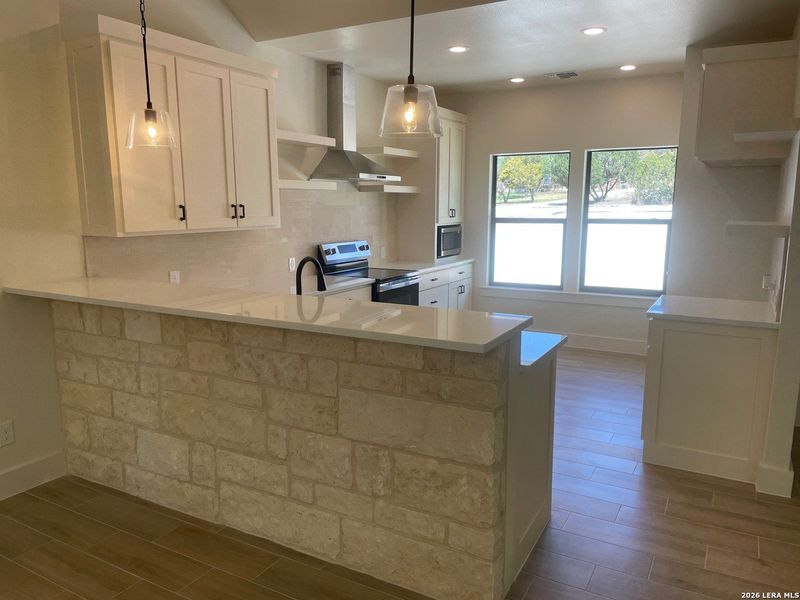 Furnished interior view inside a new home in , Canyon Lake (Image 9).