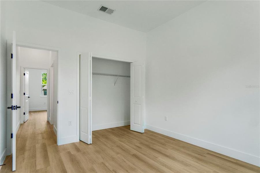 Spacious, unfurnished interior of a new home in , Dunnellon (Image 22). Spacious, unfurnished interior of a new home in , Dunnellon (Image 22).