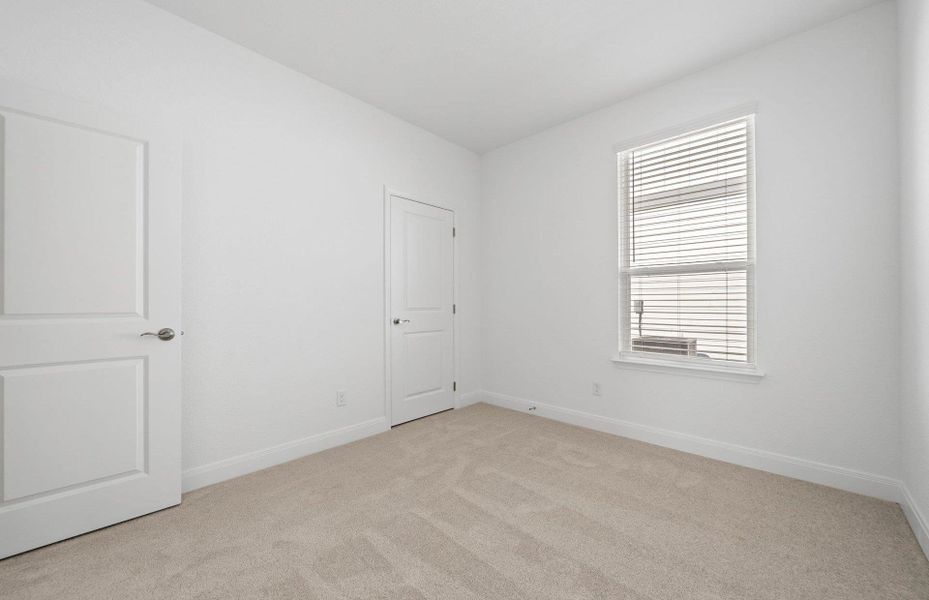 Spacious, unfurnished interior of a new home in Patterson Ranch, Georgetown (Image 16).