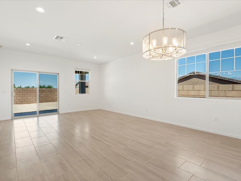 Spacious, unfurnished interior of a new home in Sunset Crest - Signature Series, Tucson (Image 8). Spacious, unfurnished interior of a new home in Sunset Crest - Signature Series, Tucson (Image 8).