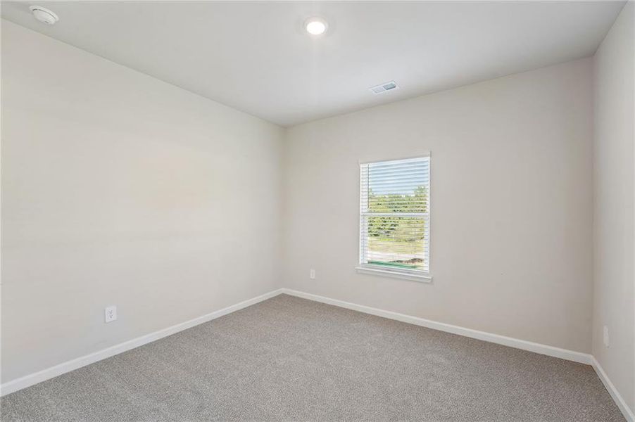 Spacious, unfurnished interior of a new home in Hemingway - Reserve Series, Cumming (Image 48).