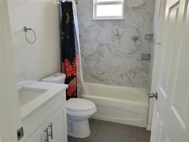 Furnished interior view inside a new home in , Ocala (Image 7).