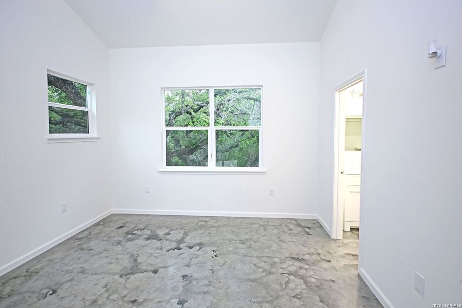 Spacious, unfurnished interior of a new home in , Canyon Lake (Image 15). Spacious, unfurnished interior of a new home in , Canyon Lake (Image 15).