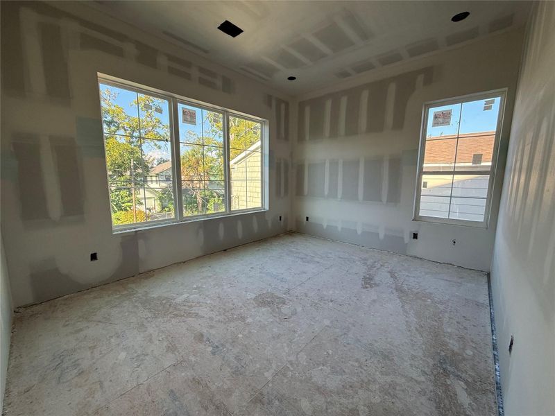 Guest bedroom 2.