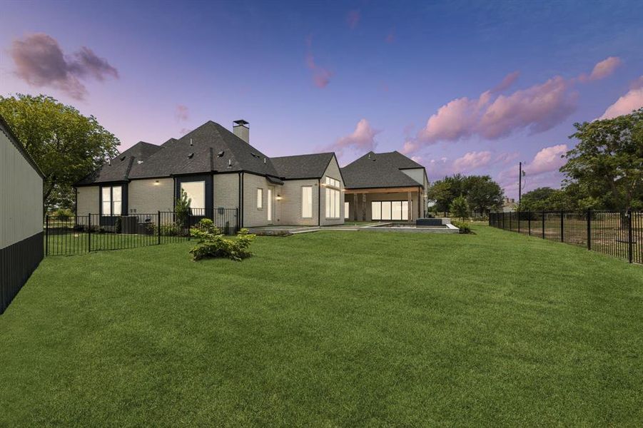 The 1,200 sf structure, near the main house, offers endless possibilities with a separate electric panel.