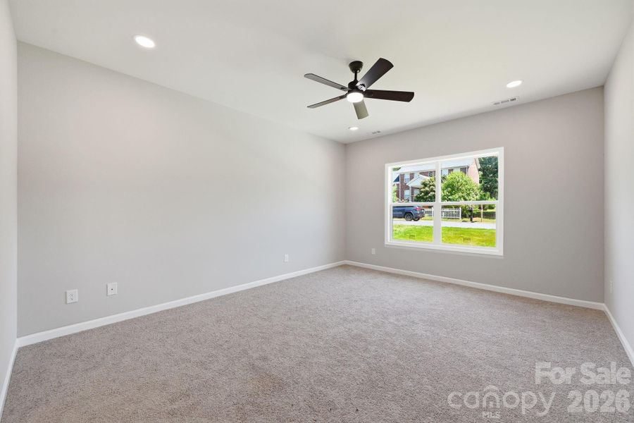 Spacious, unfurnished interior of a new home in , York (Image 17).