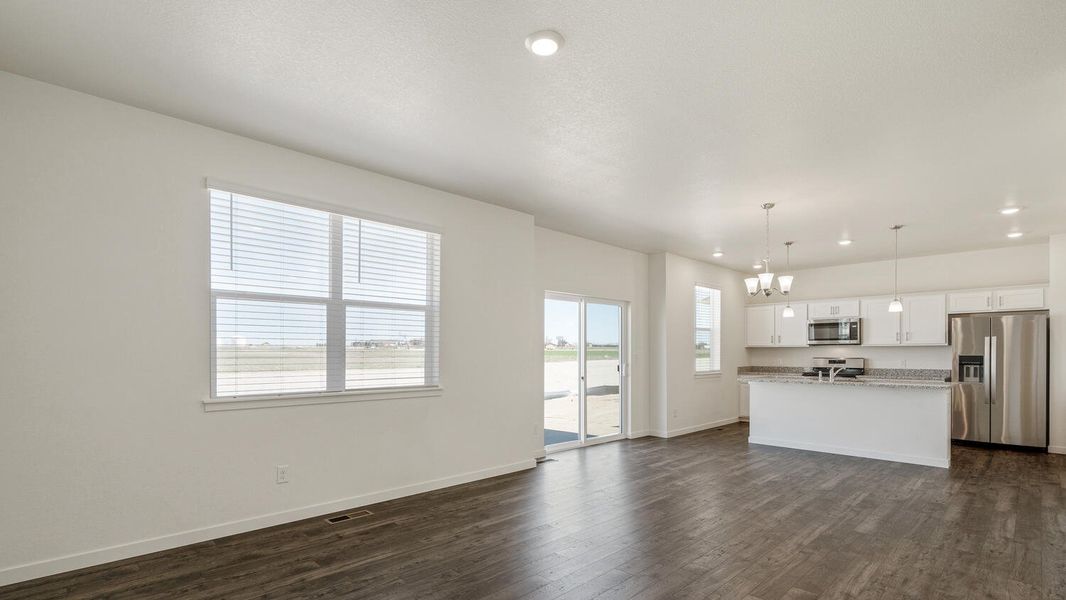 Spacious, unfurnished interior of a new home in Silver Peaks, Lochbuie (Image 15).