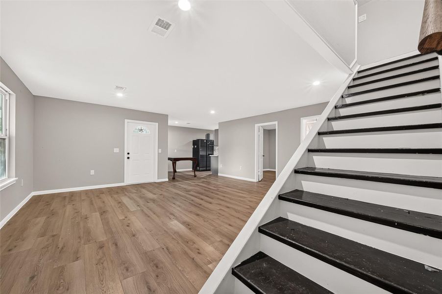 Spacious, unfurnished interior of a new home in , Boling (Image 26). Spacious, unfurnished interior of a new home in , Boling (Image 26).