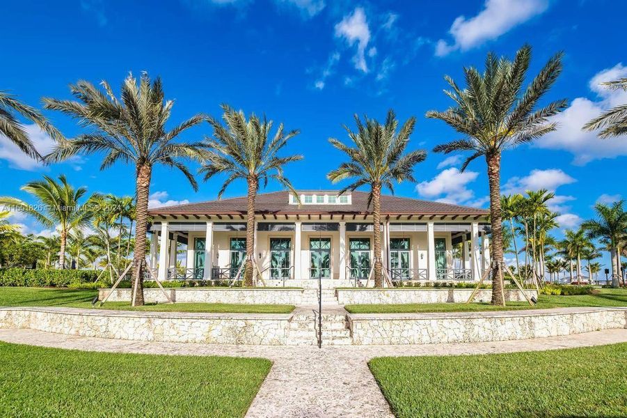 Image 71 of a home in Solana Bay at Avenir. Image 71 of a home in Solana Bay at Avenir.