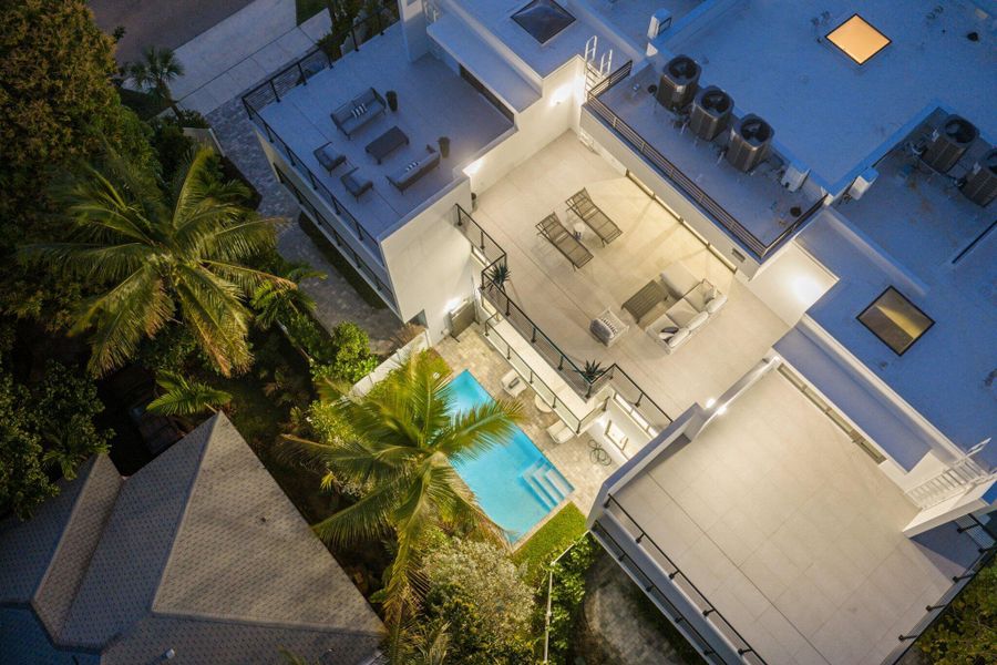 408 Southeast 2nd St - 98.jpg-SMALL